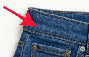The Tiny Pocket in Jeans: Does It Differ Between Men’s and Women’s Styles?