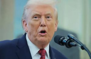 Psychologist highlights one incident that he believes ‘gave the game away’ that Donald Trump ‘has dementia’